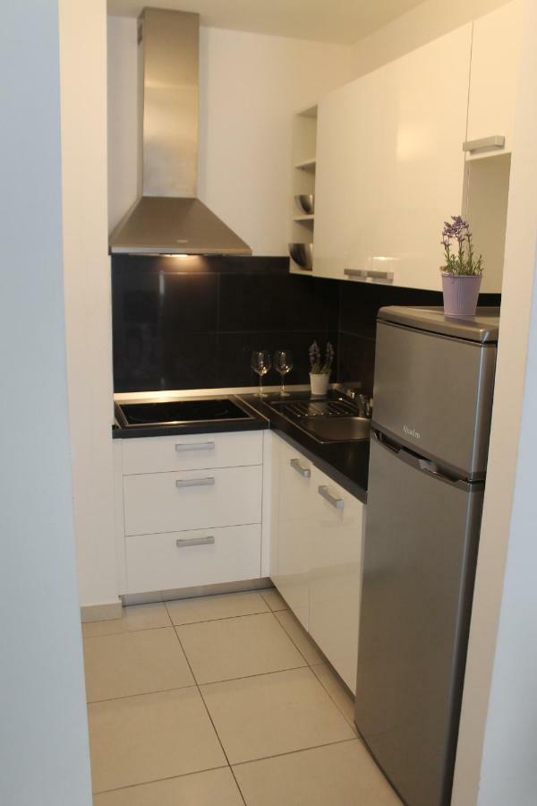Apartman M&M สตารา โนวัลยา ภายนอก รูปภาพ